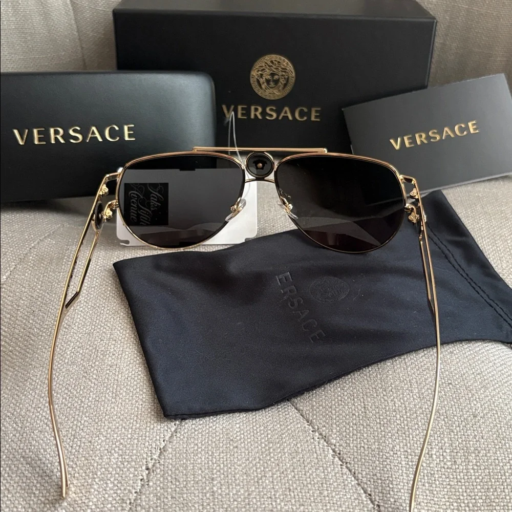 Authentic Versace Gold and Black Sunglasses - Picture 4 of 11
